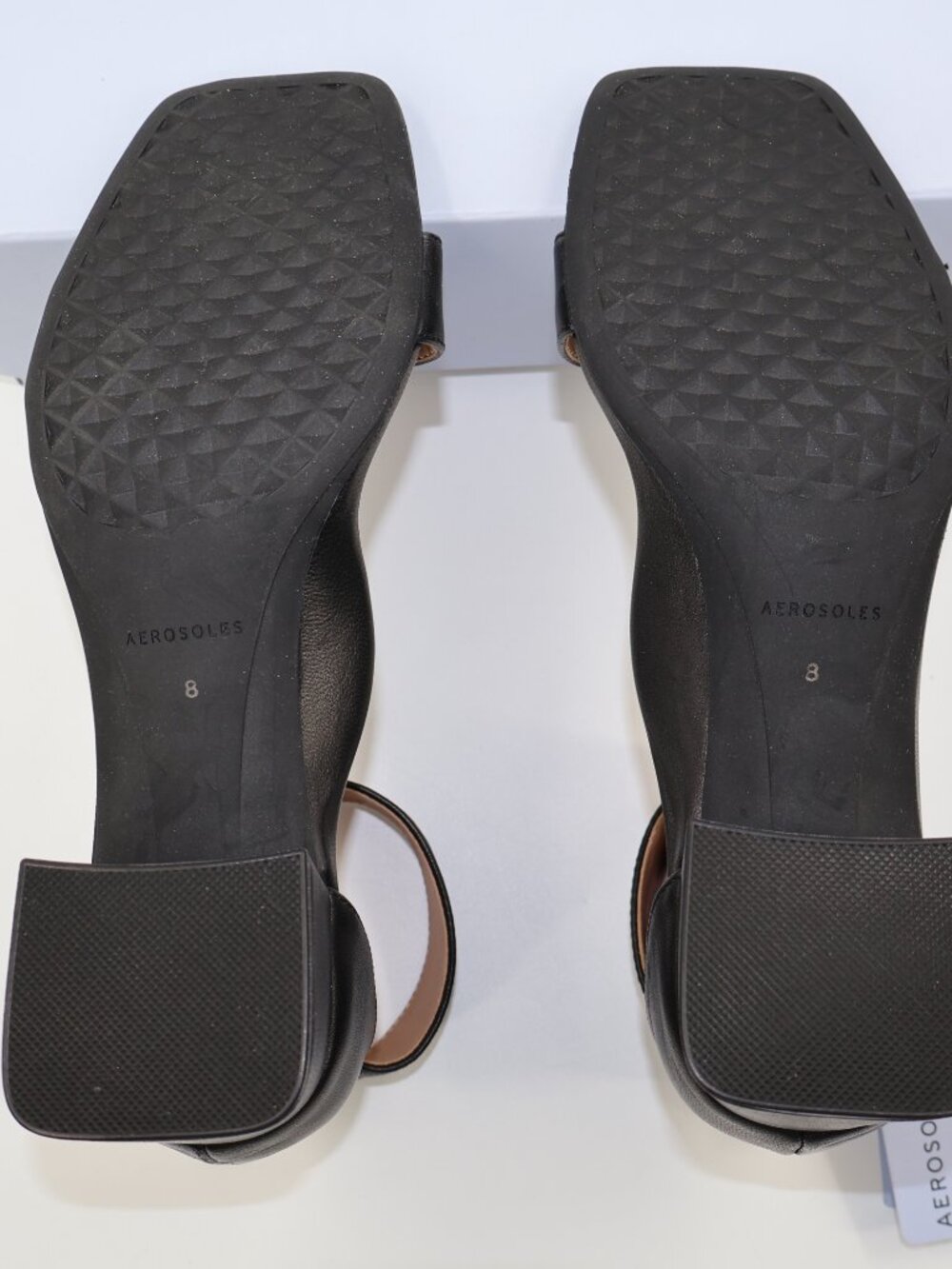 Aerosoles Eliza Block Heel Sandal Womens 8 Black Leather Ankle Strap Square Toe - Picture 8 of 10